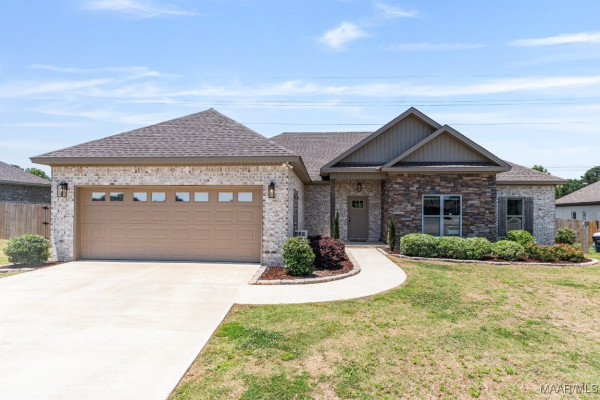 107 Driftwood Court