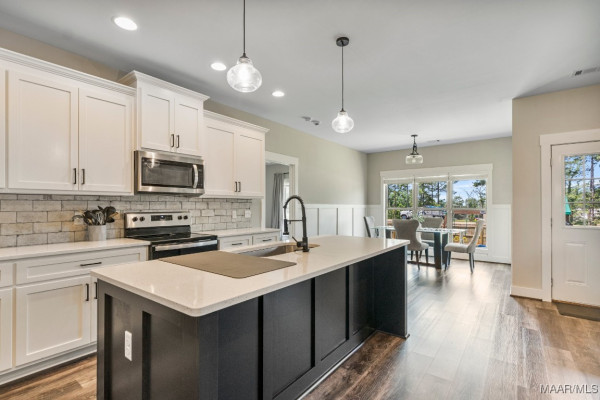 107 Driftwood Court