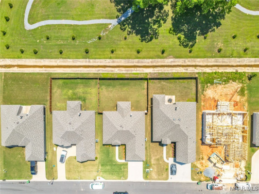 400 Lismore Place