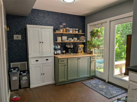 184 Fox Hollow Road