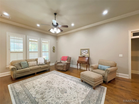 806 Hearthstone Drive