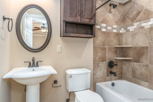 8460 Rockbridge Circle