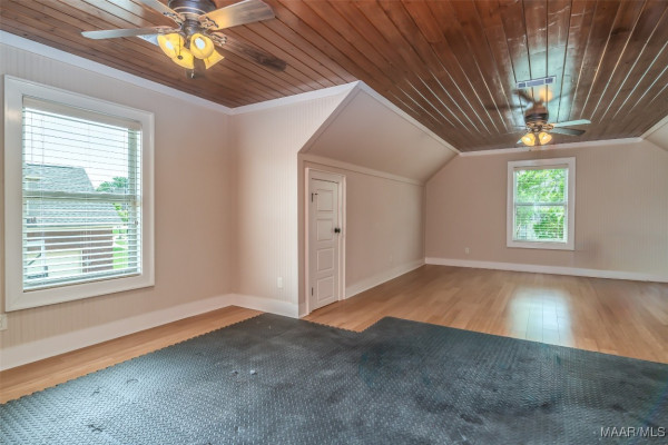 8460 Rockbridge Circle