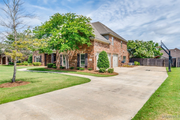 8460 Rockbridge Circle