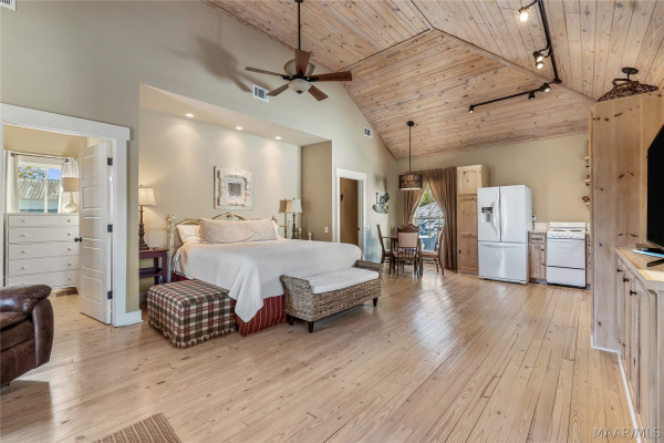 23 Waters View Drive