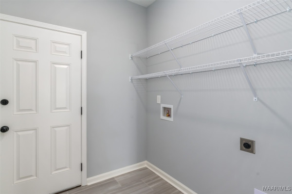 208 Lismore Place