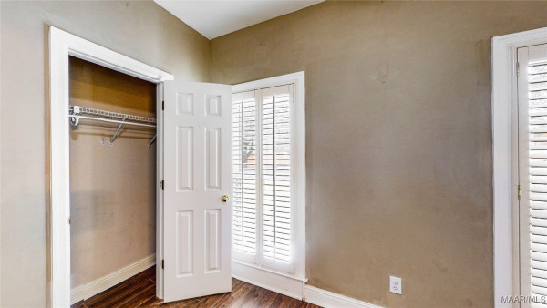 8600 Willowbrook Court