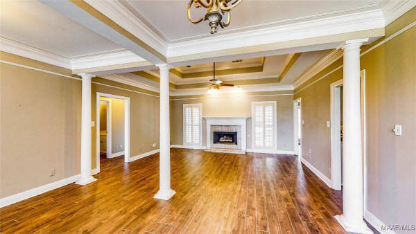8600 Willowbrook Court