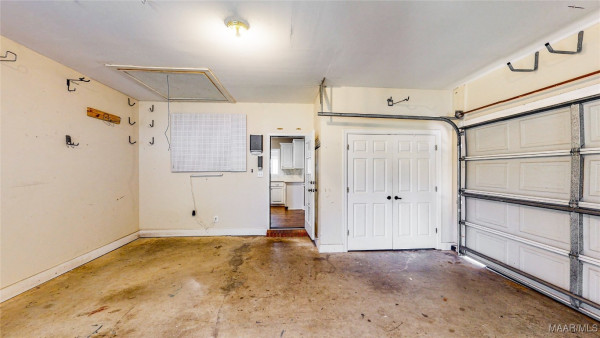 8600 Willowbrook Court