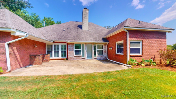 8600 Willowbrook Court