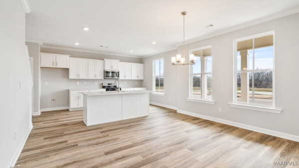 6338 Town Lane