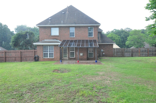 913 SILVER CREEK Circle