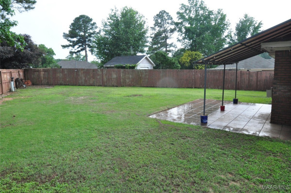 913 SILVER CREEK Circle