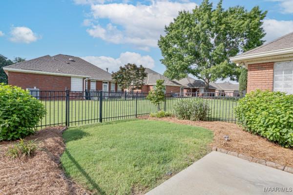8115 Bridgewater Trace