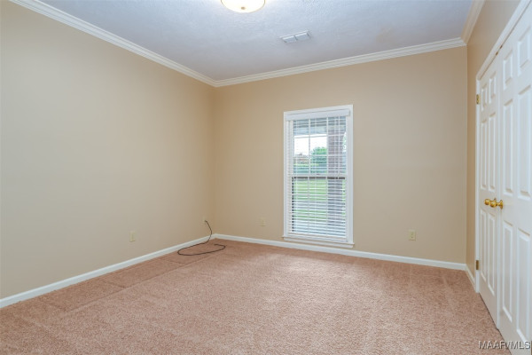 3049 Fieldcrest Drive