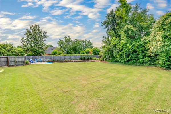 3049 Fieldcrest Drive