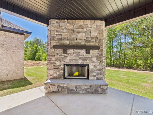 123 Trotter's View Road