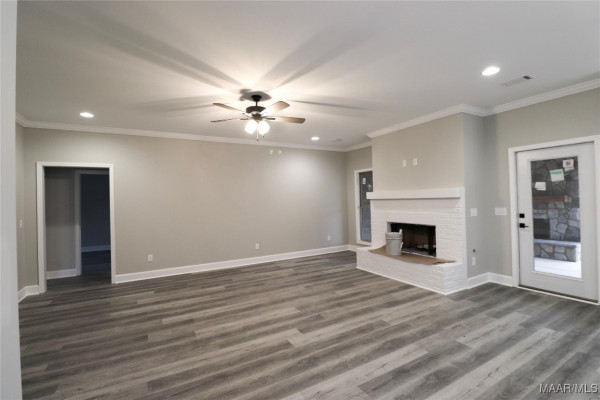 123 Trotter's View Road