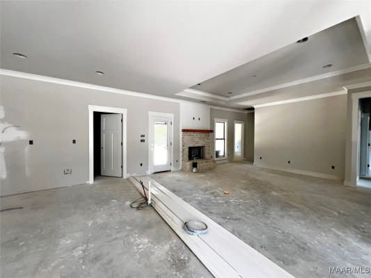 22 Mockingbird Lane