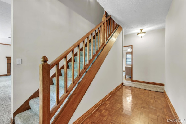 74 Ross Road