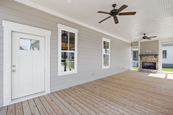 279 Crosslake Way