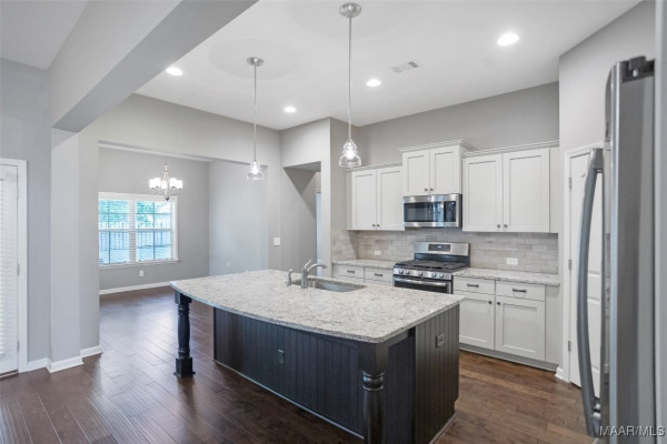 9416 Crescent Lodge Circle