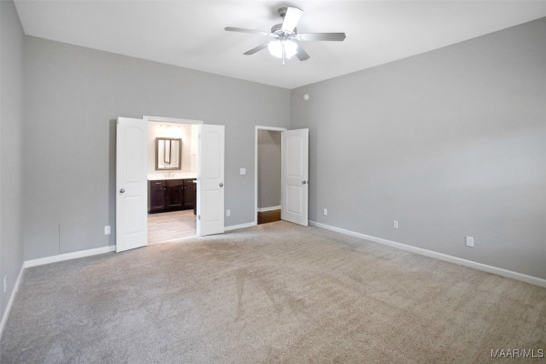 9416 Crescent Lodge Circle