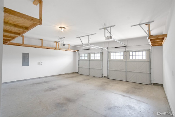 9416 Crescent Lodge Circle