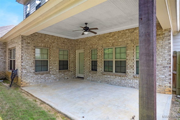 9416 Crescent Lodge Circle