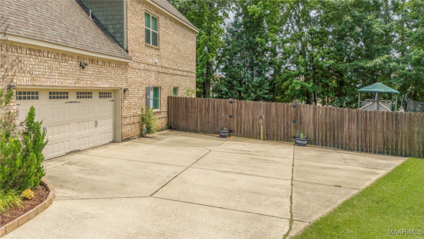 620 MADISON Drive