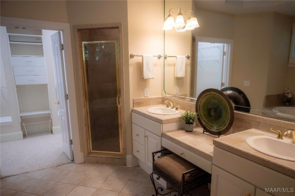 8661 Asheworth Drive