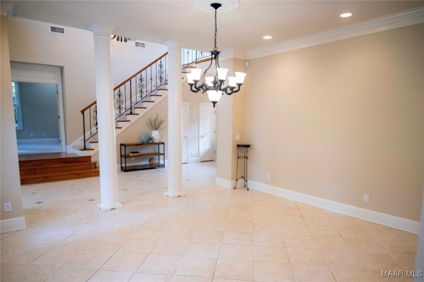 8661 Asheworth Drive