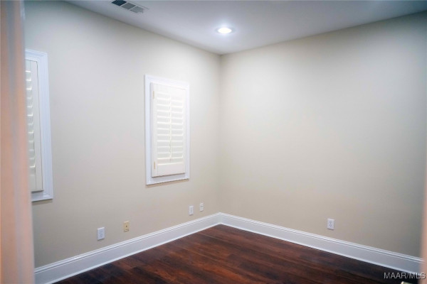 8661 Asheworth Drive