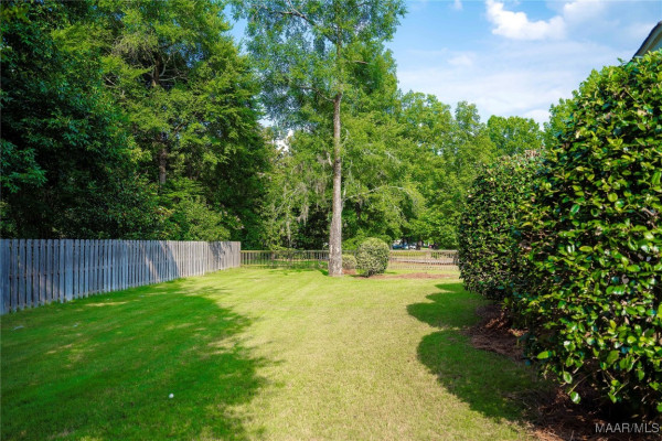 8661 Asheworth Drive