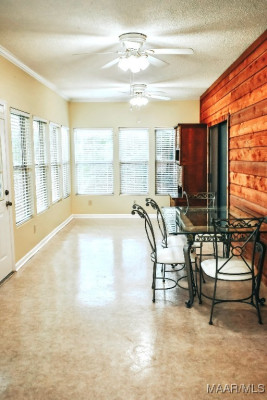 813 Lake Region Circle