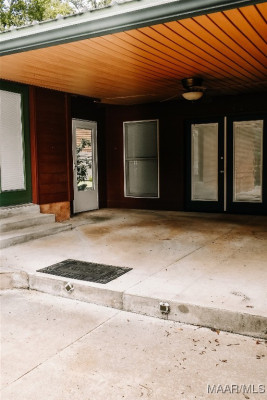 813 Lake Region Circle