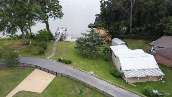 813 Lake Region Circle