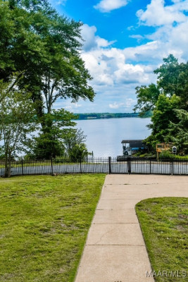 813 Lake Region Circle