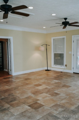 813 Lake Region Circle