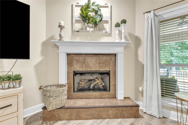 190 Sherwood Trail