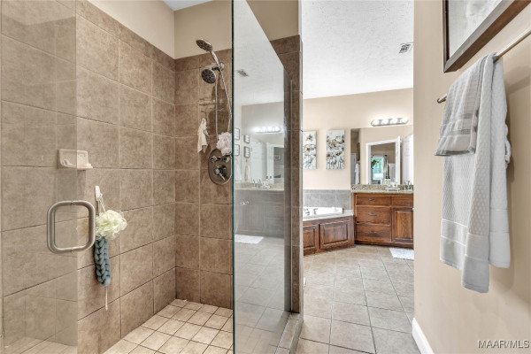 190 Sherwood Trail