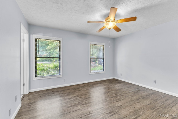 211 MURFEE Drive
