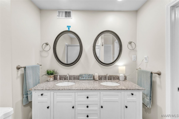 3556 PRINCE GEORGE Drive