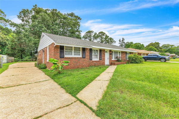 3556 PRINCE GEORGE Drive