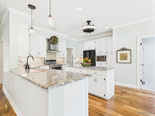 1025 Merrywood Drive