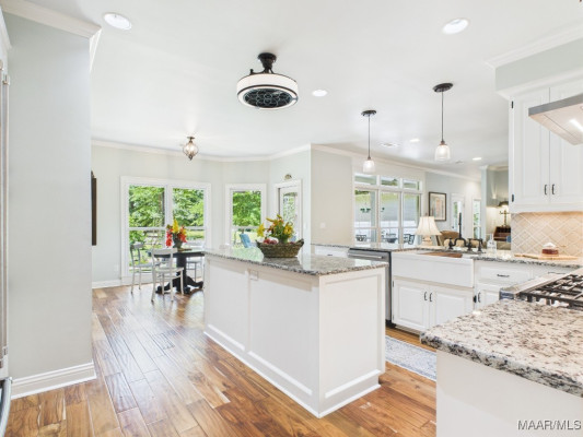 1025 Merrywood Drive