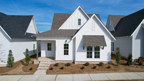 81 Everley Avenue