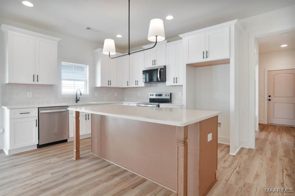 81 Everley Avenue