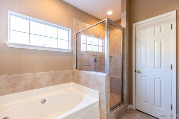 9436 BROADLEAF Drive