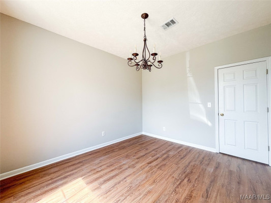 9436 BROADLEAF Drive